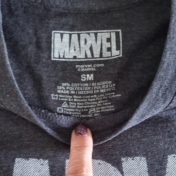 MARVEL Comics Group Character Tee - Picture 3 of 4